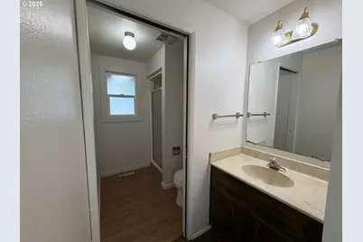 3328 Foxglove St, Lebanon, OR 97355 - Photo 13