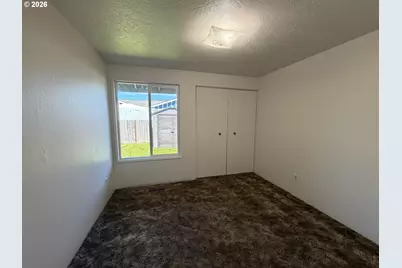 3328 Foxglove St, Lebanon, OR 97355 - Photo 9