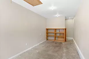 7625 NW Skyline Blvd, Portland, OR 97229 - Photo 23