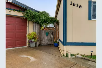 1636 NW Madrona Ct, McMinnville, OR 97128 - Photo 31