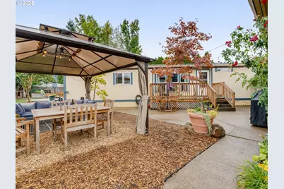1636 NW Madrona Ct, McMinnville, OR 97128 - Photo 3