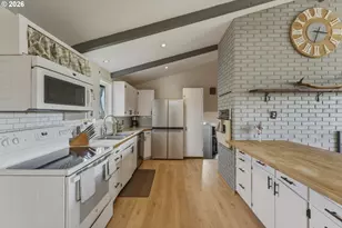 1325 College St, Milton-Freewater, OR 97862 - Photo 11