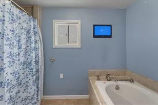 1325 College St, Milton-Freewater, OR 97862 - Photo 13