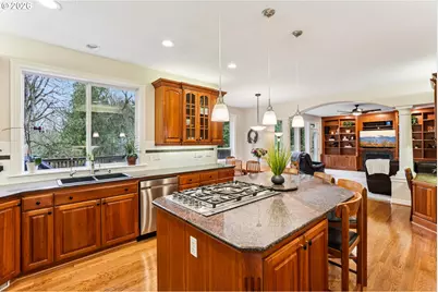 1488 SW 17th Ct, Gresham, OR 97080 - Photo 13