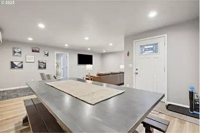 23595 E Lolo Pass Rd, Rhododendron, OR 97049 - Photo 9