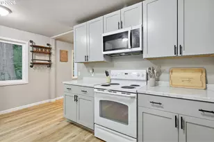 23595 E Lolo Pass Rd, Rhododendron, OR 97049 - Photo 17