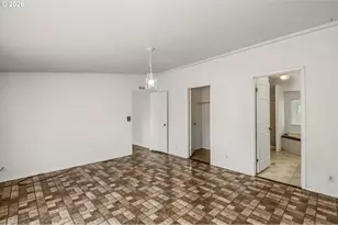 513 Madsen Loop, Carlton, OR 97111 - Photo 5