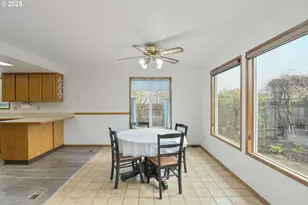 325 SW 12th Ave, Canby, OR 97013 - Photo 11