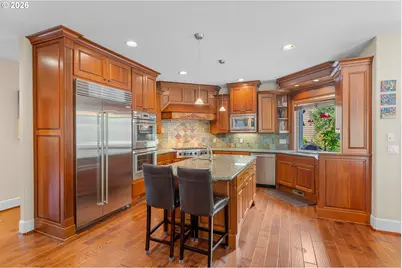 3918 Northhampton Ct, West Linn, OR 97068 - Photo 7
