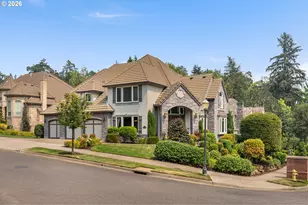 3918 Northhampton Ct, West Linn, OR 97068 - Photo 3