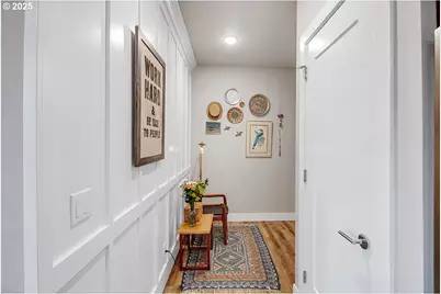 1805 SE Madison St #304, Portland, OR 97214 - Photo 7