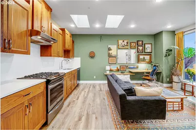 1805 SE Madison St #304, Portland, OR 97214 - Photo 9