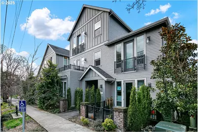 1805 SE Madison St #304, Portland, OR 97214 - Photo 23