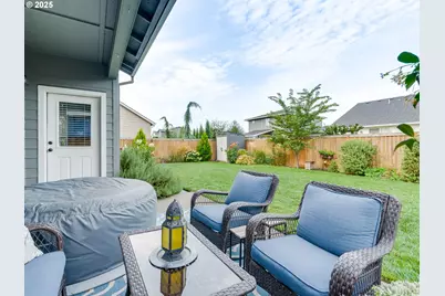 1491 Foxglove St, Woodburn, OR 97071 - Photo 3