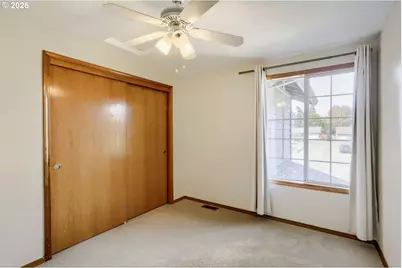 1010 NE 1st Pl, Hillsboro, OR 97124 - Photo 19