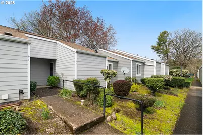 2730 SE 138th Ave #93, Portland, OR 97236 - Photo 1
