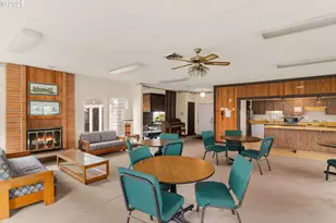 2730 SE 138th Ave, Portland, OR 97236 - Photo 15