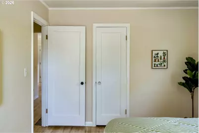 10625 NE Tillamook St, Portland, OR 97220 - Photo 27