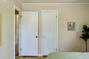 10625 NE Tillamook St, Portland, OR 97220 - Photo 27