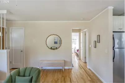 10625 NE Tillamook St, Portland, OR 97220 - Photo 5