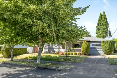 10625 NE Tillamook St, Portland, OR 97220 - Photo 43