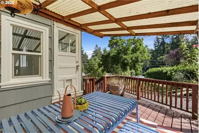 3918 SW Cullen Blvd, Portland, OR 97221 - Photo 27