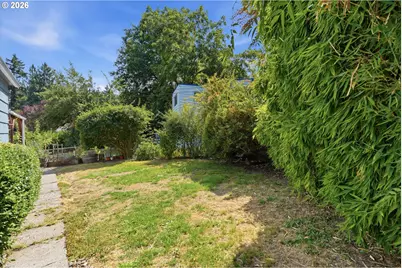 3918 SW Cullen Blvd, Portland, OR 97221 - Photo 31