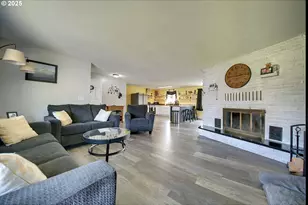 92700 Holly Ln, Astoria, OR 97103 - Photo 7