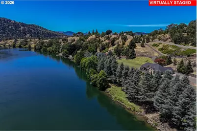 355 Boatwatch Ln, Roseburg, OR 97470 - Photo 43