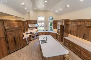 355 Boatwatch Ln, Roseburg, OR 97470 - Photo 7