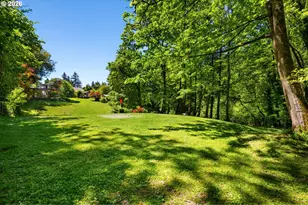 9511 SE Tenino Ct, Portland, OR 97266 - Photo 45