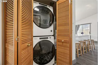 6718 SE 86th Ave, Portland, OR 97266 - Photo 15