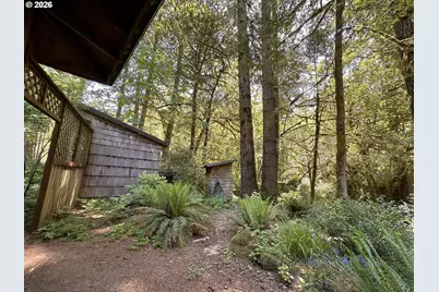 14940 Glenn Creek Ln, Coos Bay, OR 97420 - Photo 39