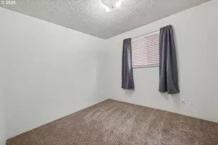 6887 B St, Springfield, OR 97478 - Photo 27