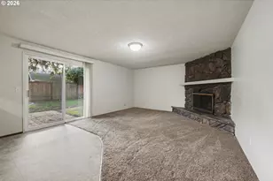 6887 B St, Springfield, OR 97478 - Photo 19