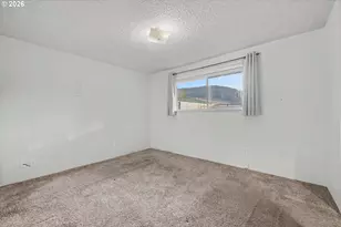 6887 B St, Springfield, OR 97478 - Photo 21