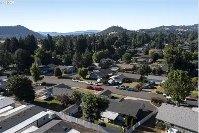 3317 W Normandy Ave, Roseburg, OR 97471 - Photo 45
