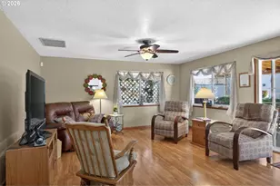 3317 W Normandy Ave, Roseburg, OR 97471 - Photo 27