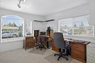 3317 W Normandy Ave, Roseburg, OR 97471 - Photo 15