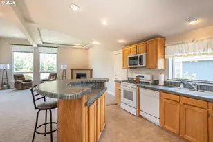 164 Jacob Hale Way, Roseburg, OR 97471 - Photo 5