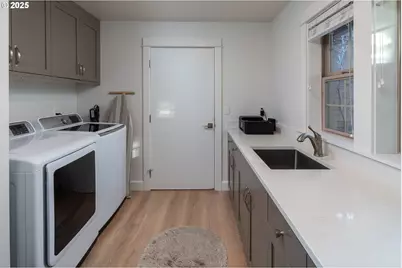 60486 Seventh Mountain Dr, Bend, OR 97702 - Photo 25