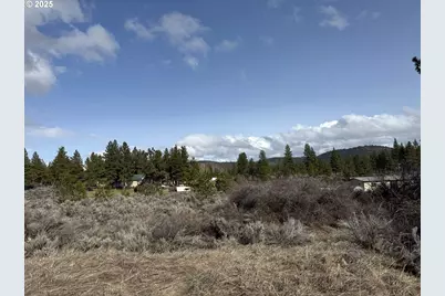 Copperfield Dr #5, Chiloquin, OR 97624 - Photo 1