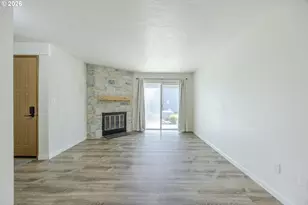 650 Harlow Rd, Springfield, OR 97477 - Photo 7