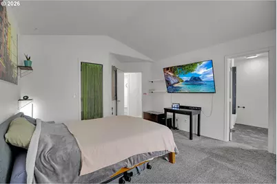 16610 SE Harold Ave, Milwaukie, OR 97267 - Photo 31