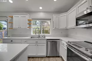 16610 SE Harold Ave, Milwaukie, OR 97267 - Photo 19