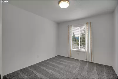 16610 SE Harold Ave, Milwaukie, OR 97267 - Photo 25