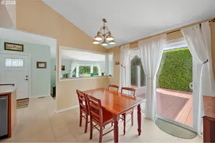 1010 Well St, Silverton, OR 97381 - Photo 21