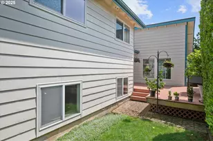 1010 Well St, Silverton, OR 97381 - Photo 43