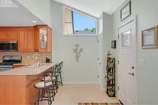 1010 Well St, Silverton, OR 97381 - Photo 9