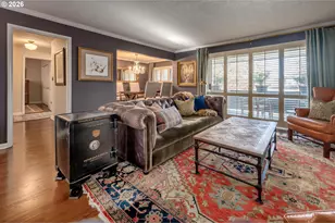 2425 SW 19th Ave, Portland, OR 97201 - Photo 3